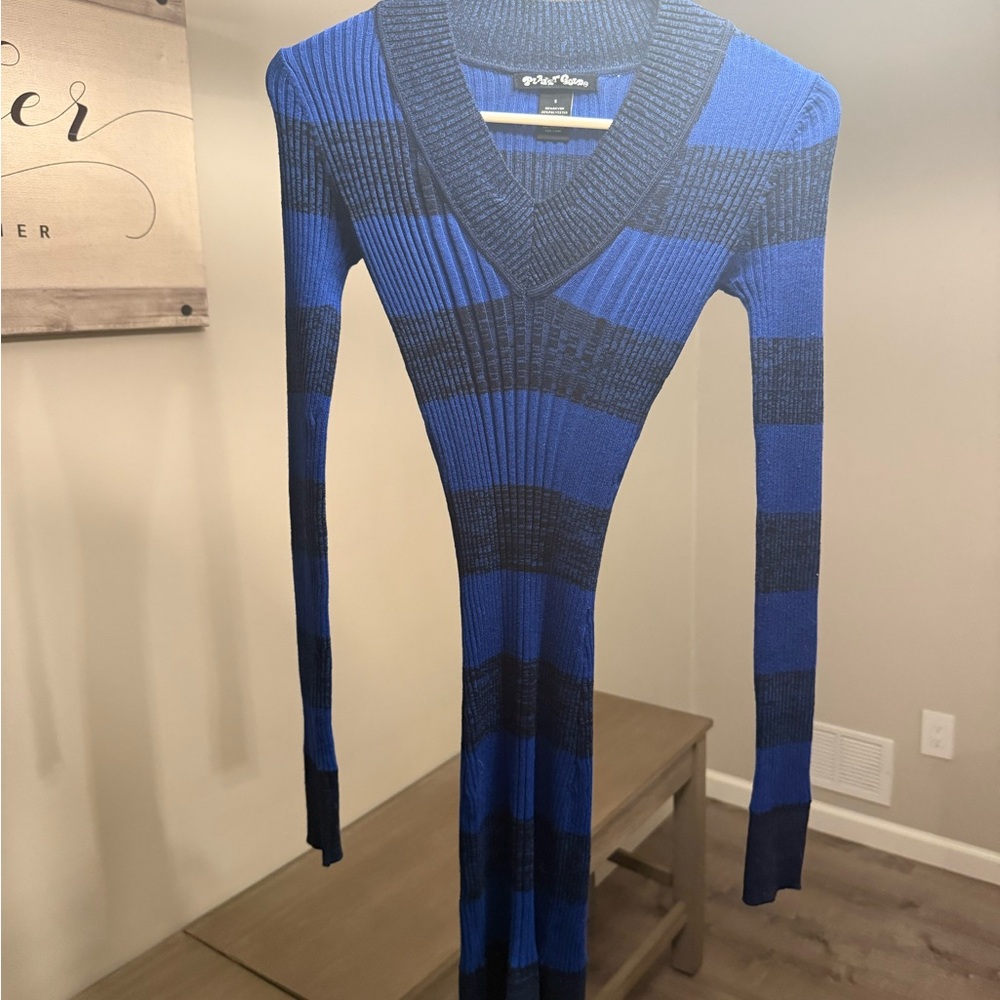 Planet Gold Blue and Black Striped V-Neck Sweater
